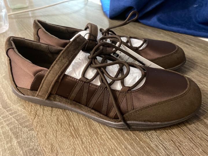 Балетки uniqlo