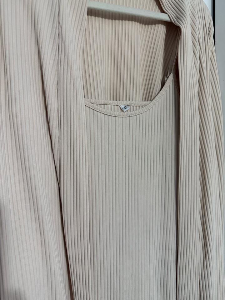 Домашняя одежда. Халат с сорочкой