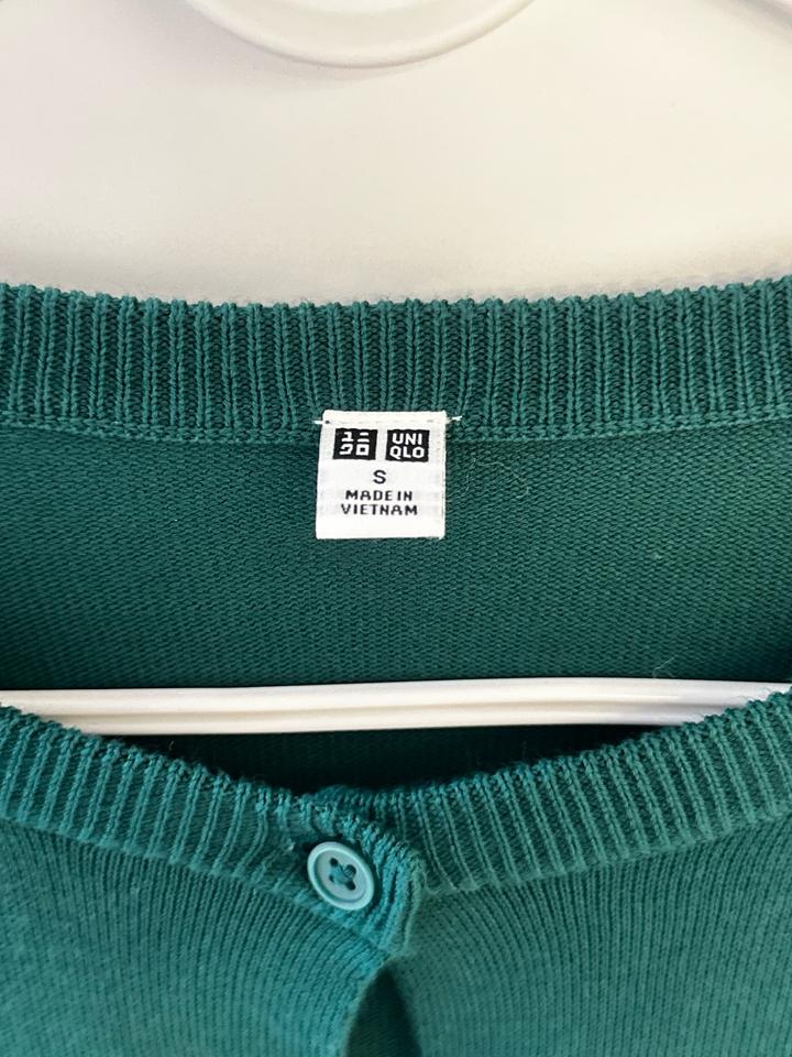 Зеленый кардиган Uniqlo