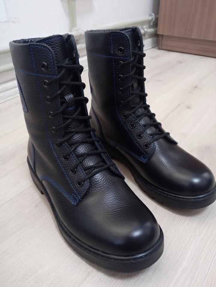 Берцы новые лето зима 40-41 размеры