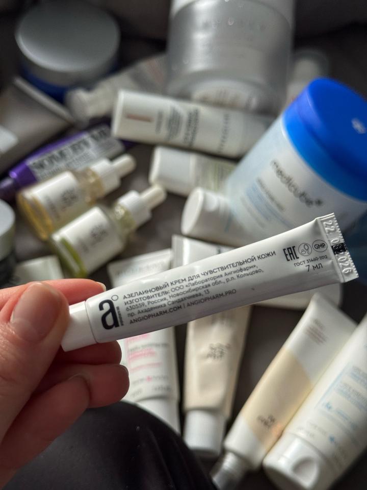 +4 продукта от Ангиофрам / Angiopharm азелаиновая кислота, крем церамиды тонер