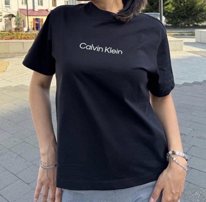 Футболка Calvin Klein