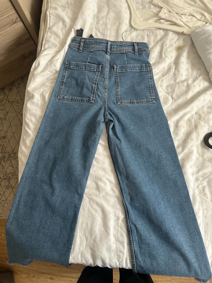 Джинсы Зара