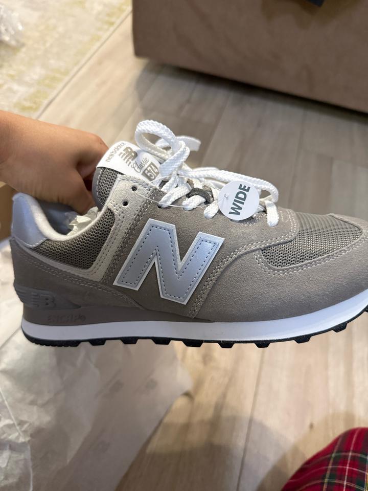 Кроссовки женские newbalance