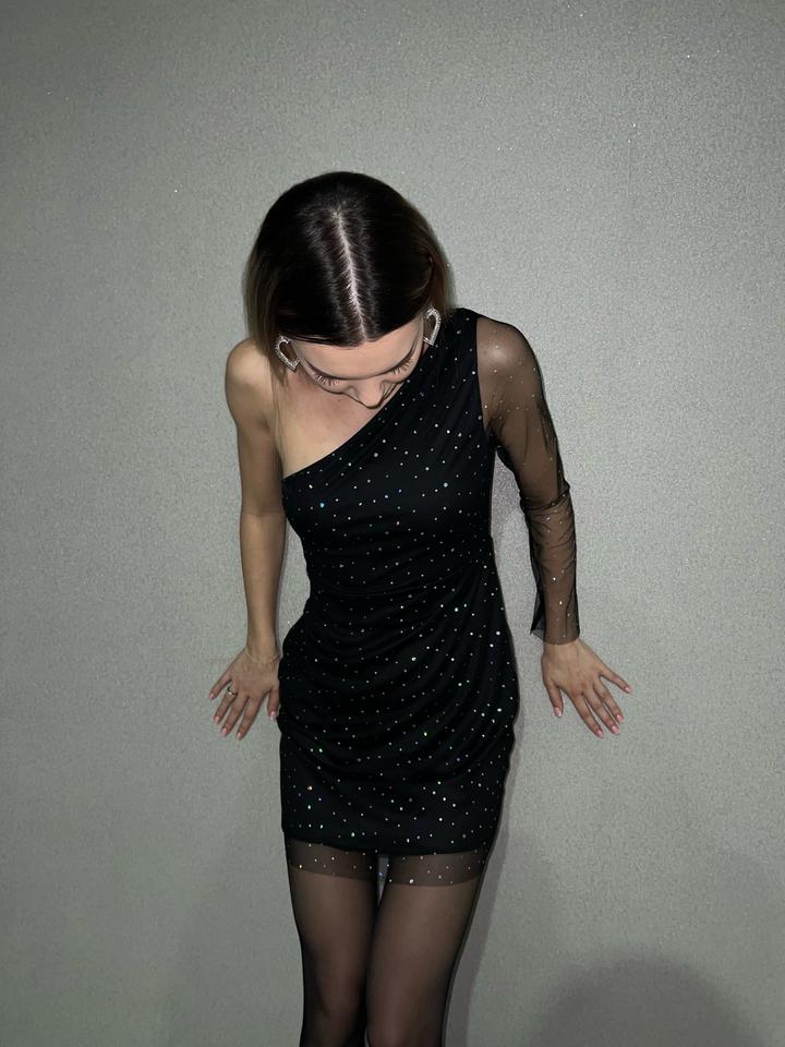 Платье с имитацией страз