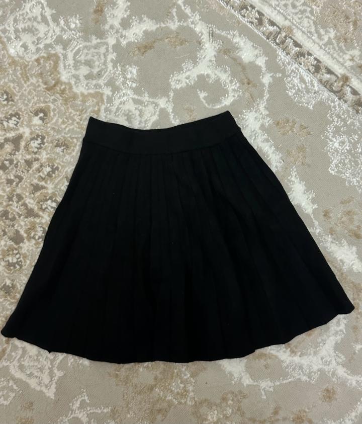 Черная мини юбка солнце