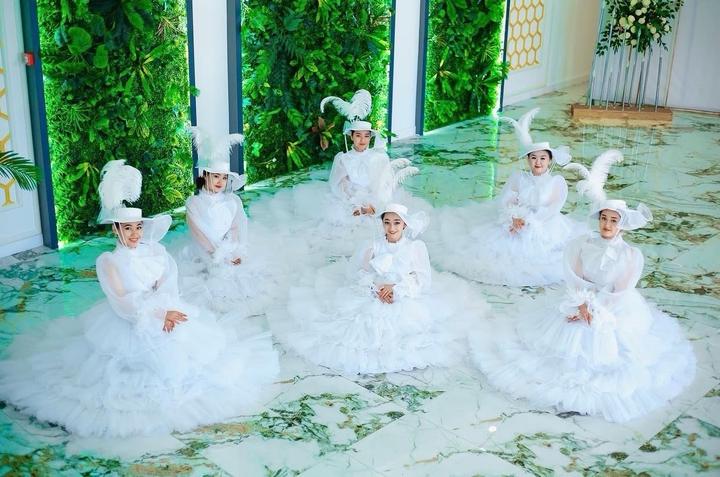 Танцевальные костюмы "Аққу"