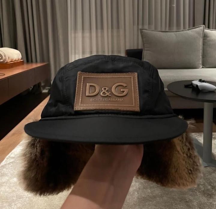 Dolce & Gabbana кепка с натуральным мехом