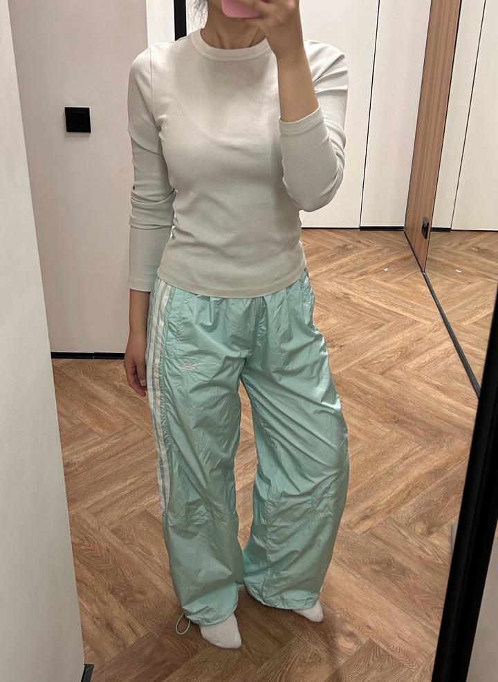 спортивные штаны adidas