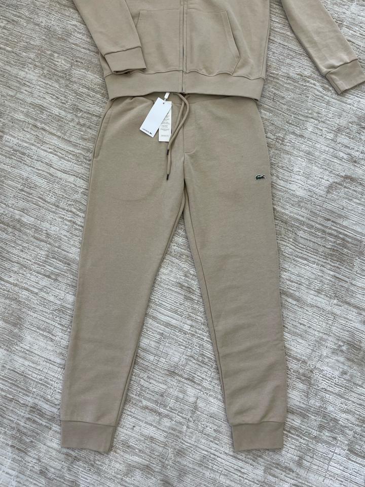 Спортивный костюм Lacoste