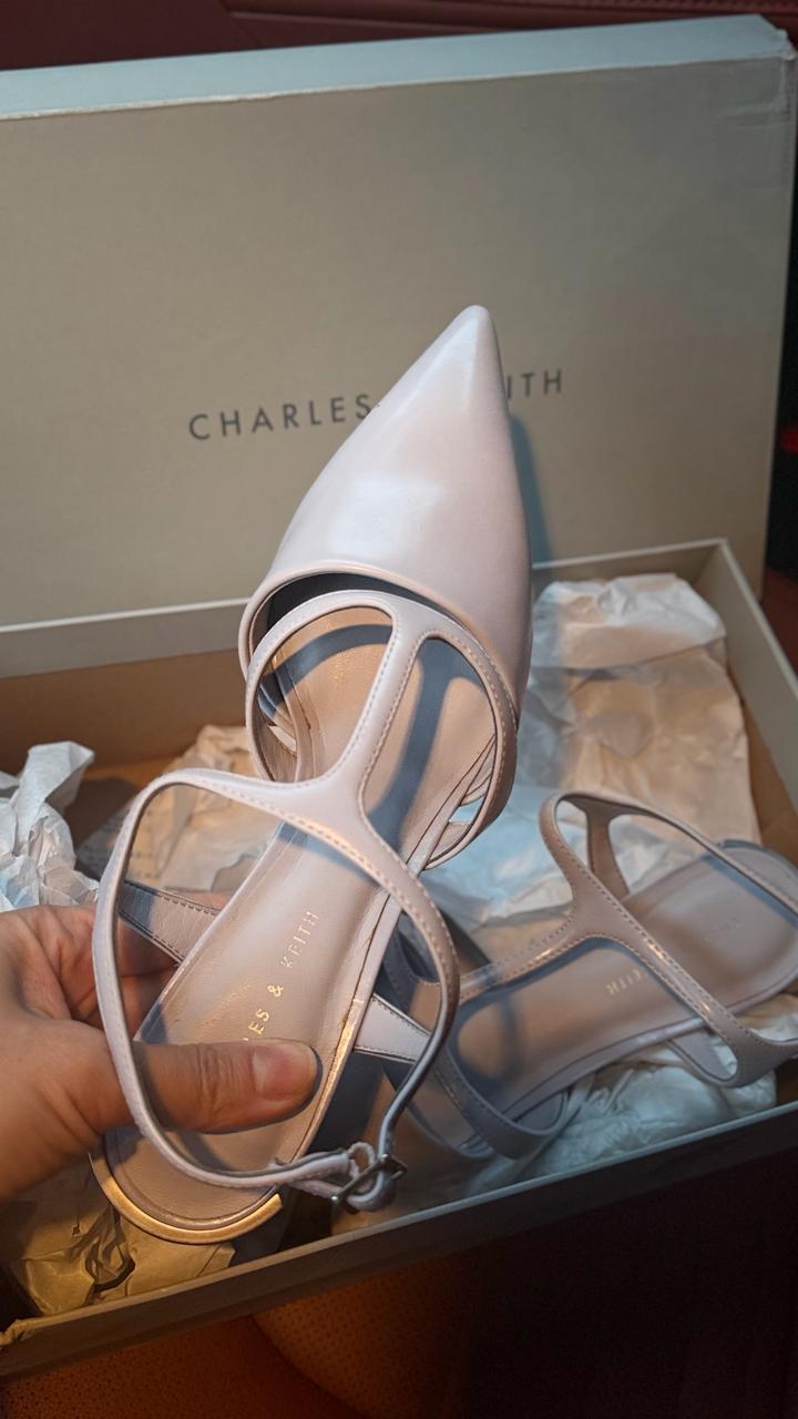 Туфли Charles & Keith