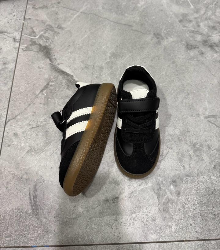 Детские кроссовки 25 LC WAIKIKI