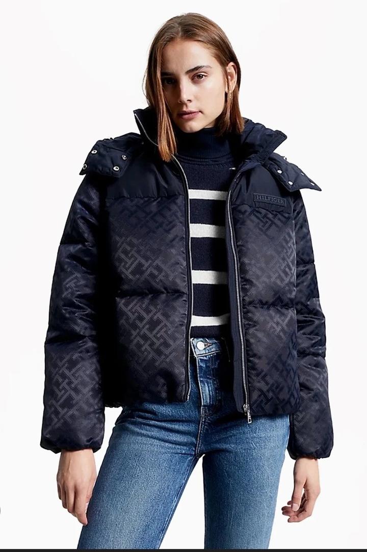 Куртка зимняя : Tommy Hilfiger