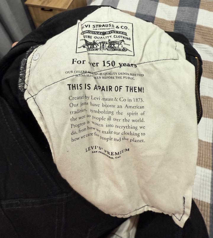 Новые джинсы Levi’s