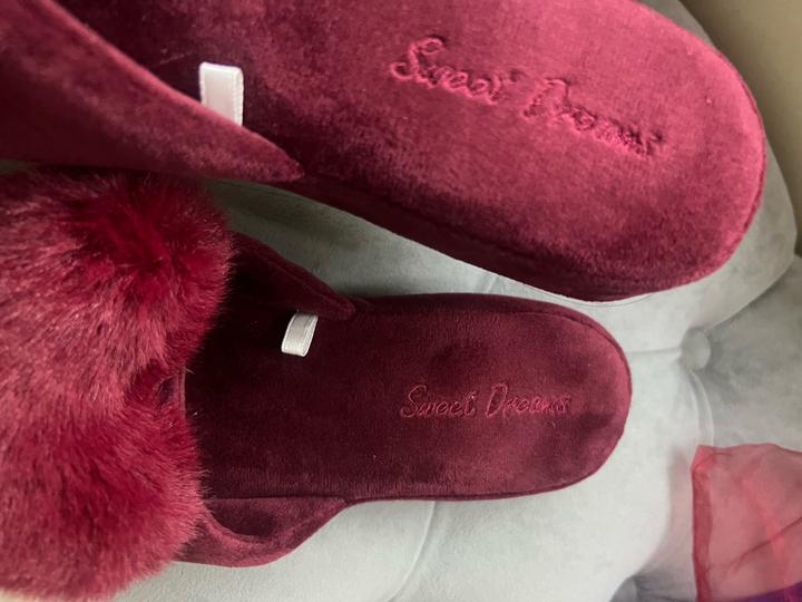 Бархатные тапочки