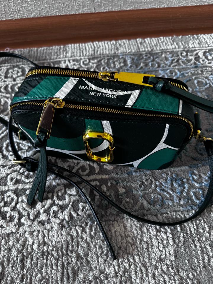 Сумочка Marc Jacobs с необычным принтом, оригинал, стильная и уникальная