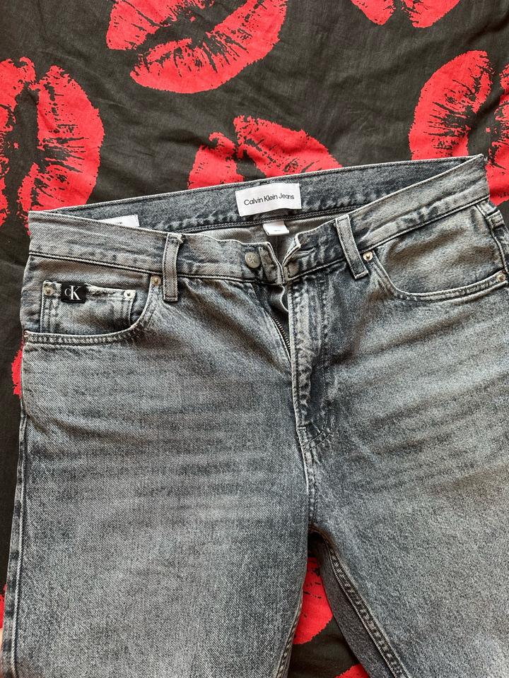 Джинсы Calvin Klein Jeans