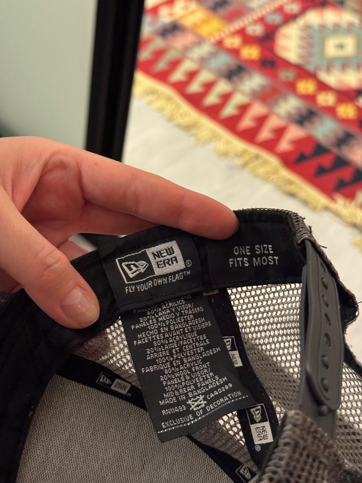 New Era кепка