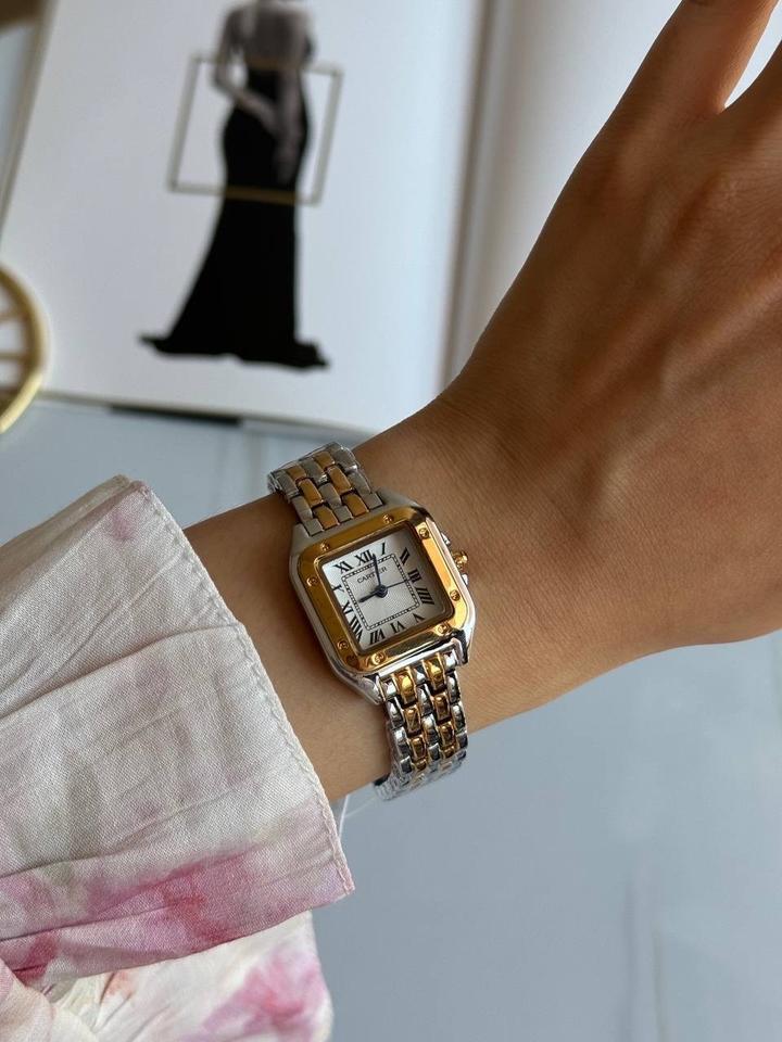 Часы от бренда Cartier