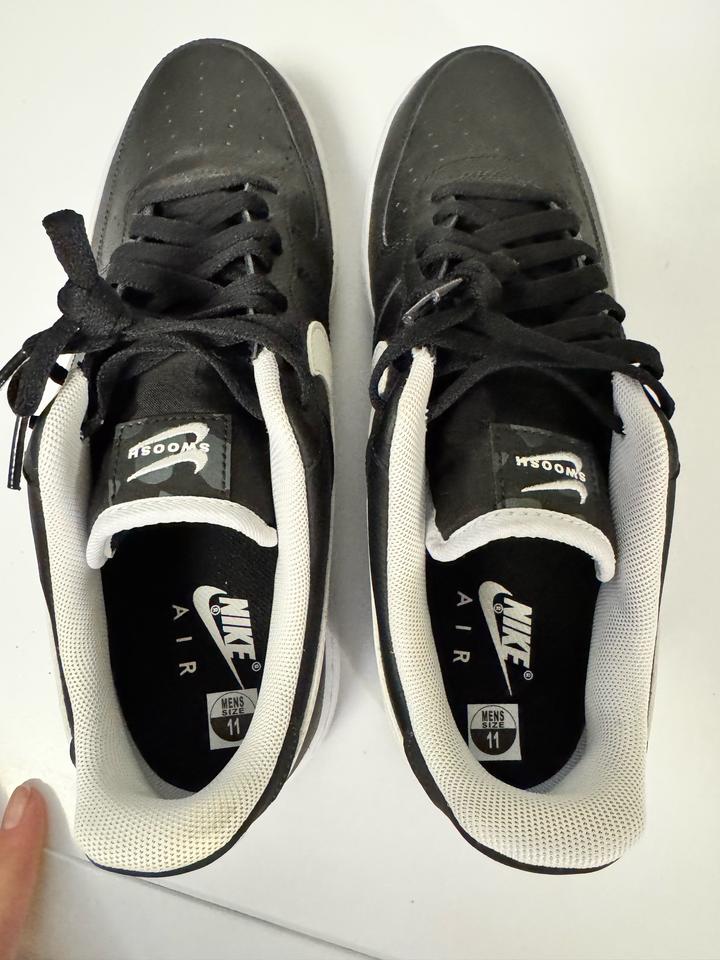 Кроссовки Nike