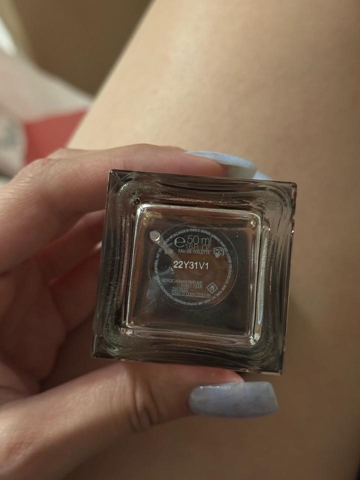 Парфюм Armani Prive Santal dan sha
