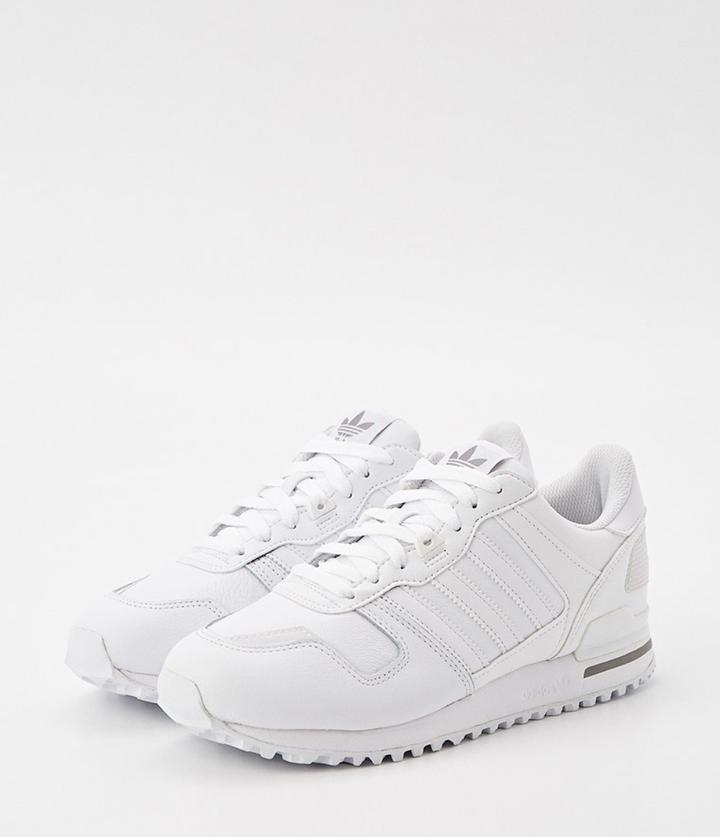 Adidas Originals ZX 700 оригинал новые 39,5