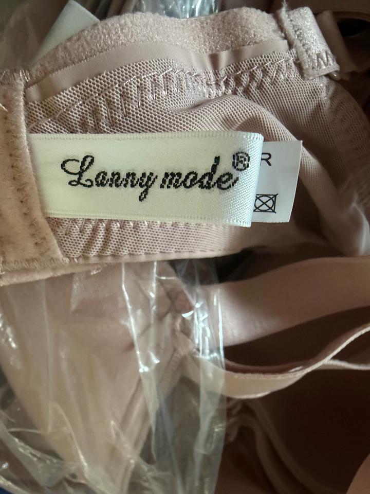 Бюстгальтер мягкая чашка Lanny Mode пудра размер 90 D