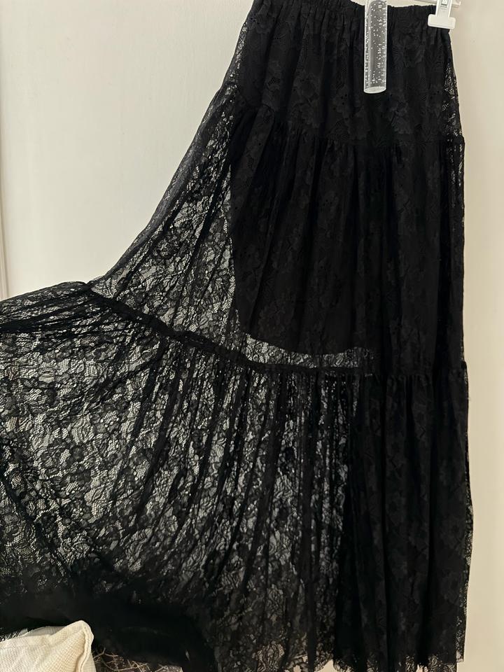 Юбка кружевная