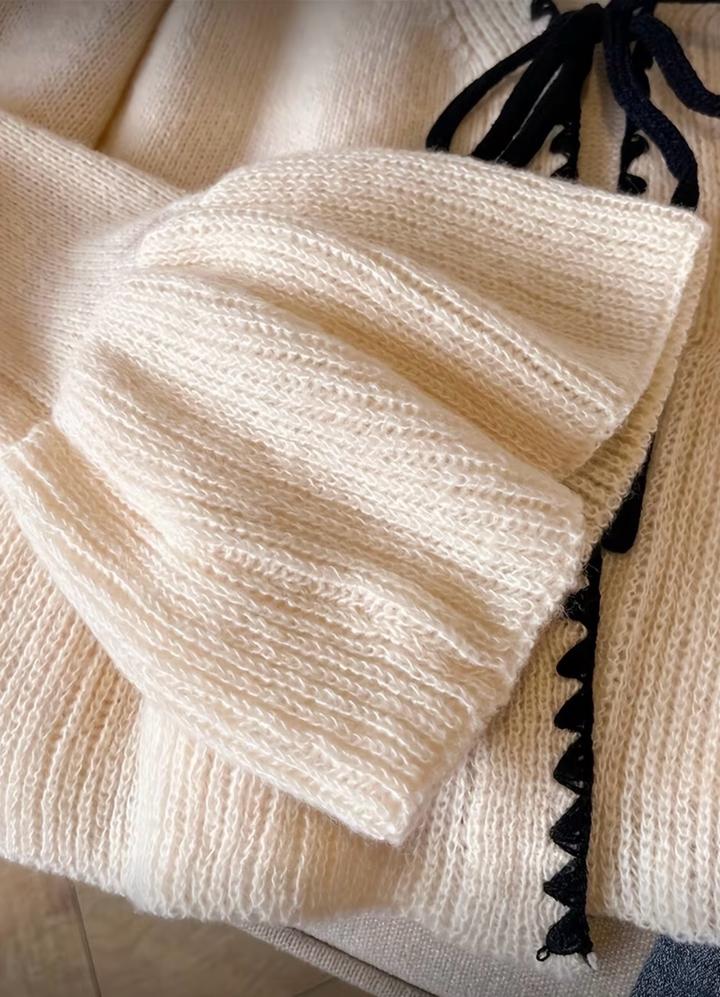 Кардиган на шнуровке в французском стиле