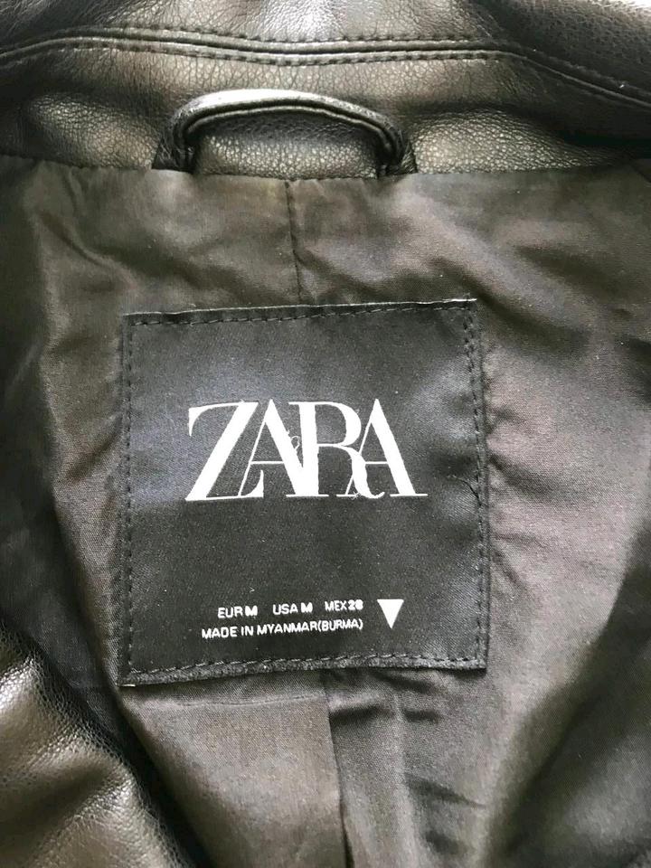 Продаю кожаную куртку от Zara 🖤Стильная и универсальная модель