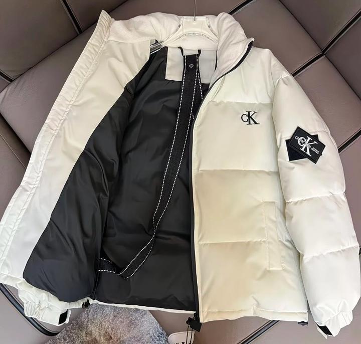 Белая куртка CK