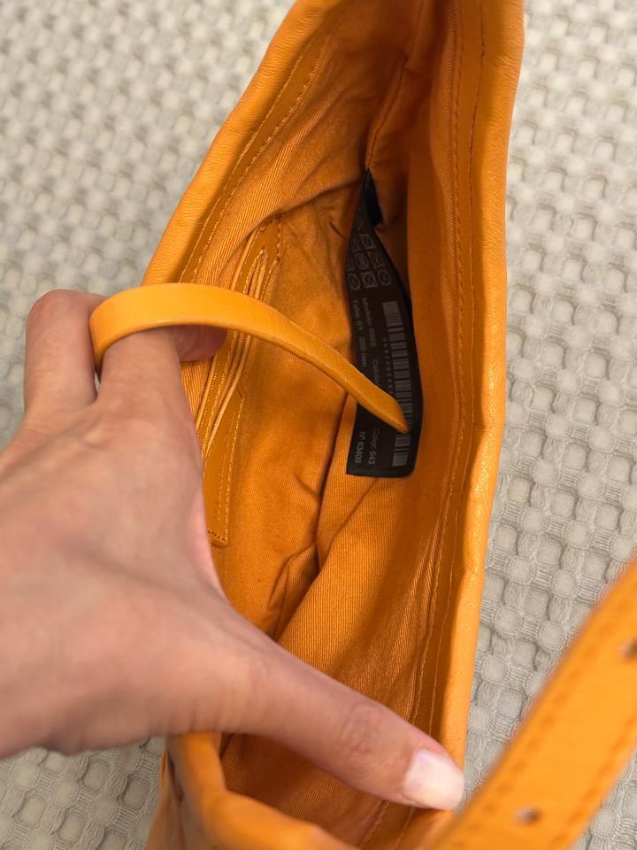 Сумка Massimo Dutti