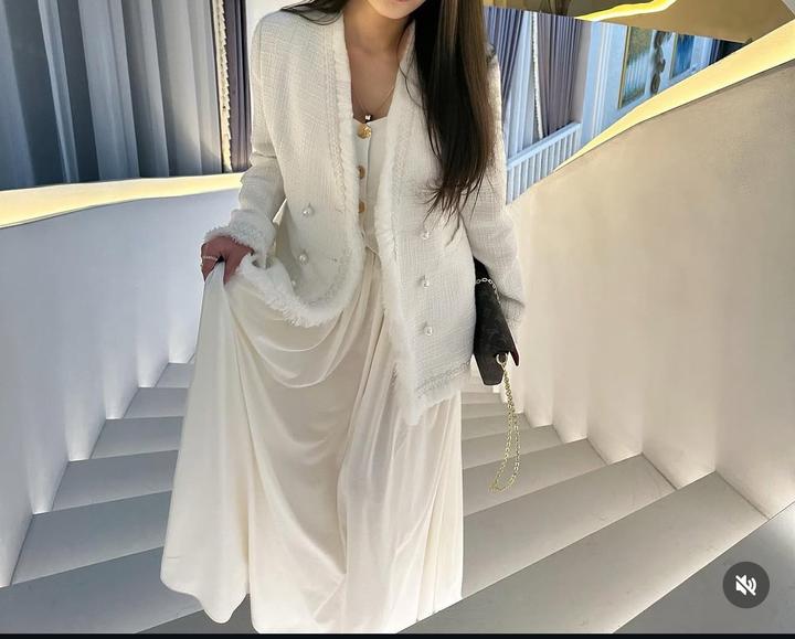 Белый пиджак