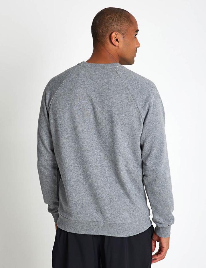 Свитер under armour