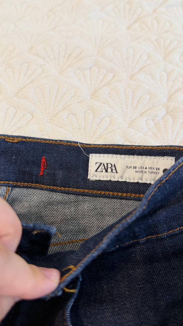 Джинсы Zara
