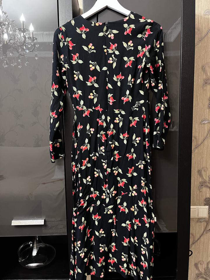 Платье H&M