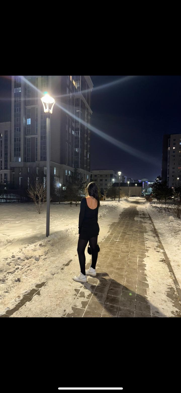 Платье с открытой спиной