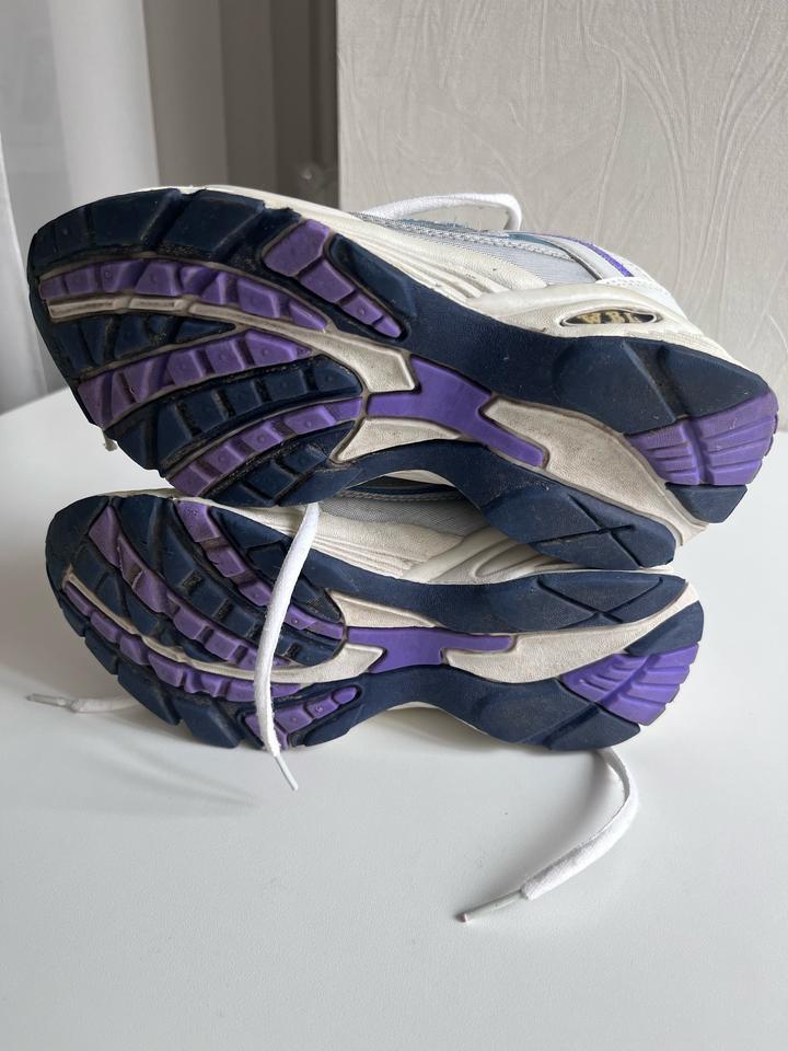 Кроссовки на каждый день по символической цене, 23 см по стельке