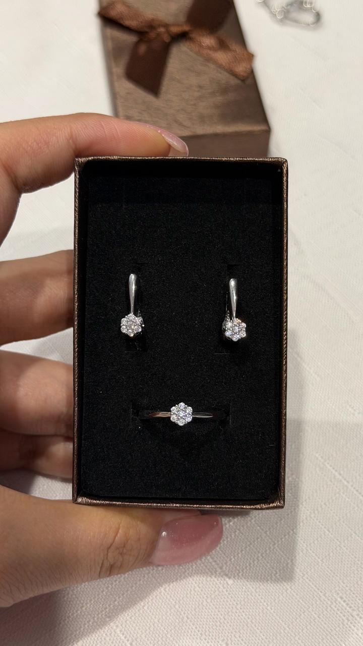 Серебряные комплекты
