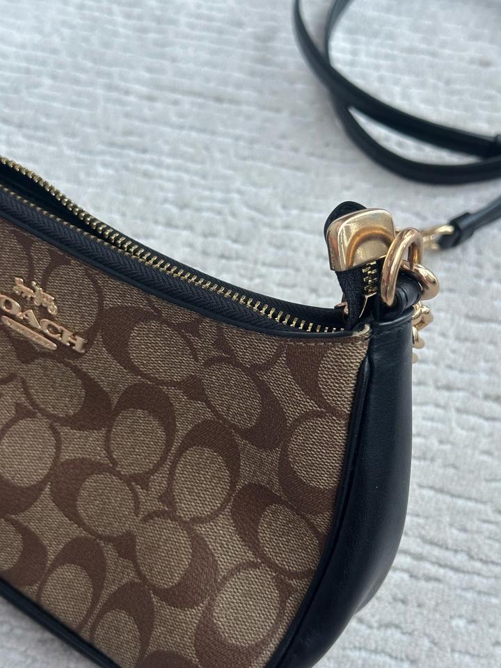 Сумка от Coach