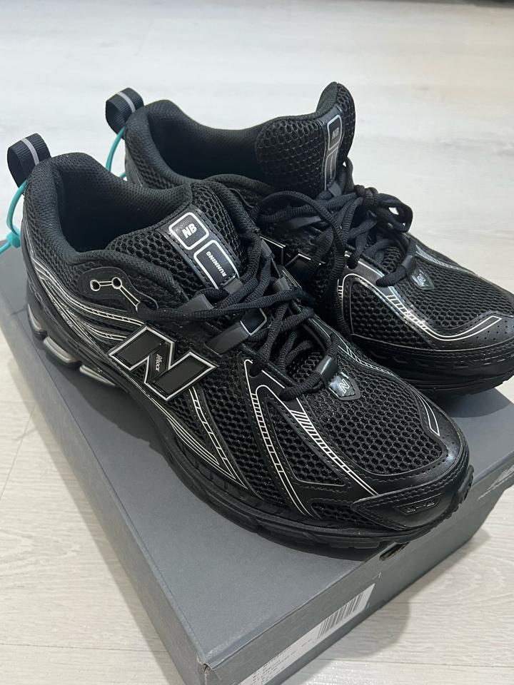 New Balance 1906R 42 EU