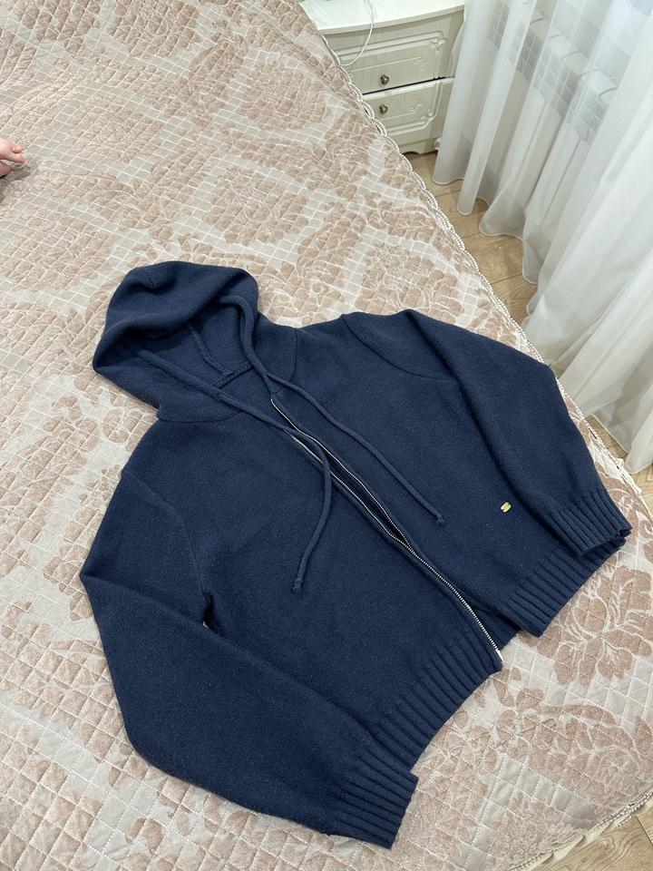 Кофта с капюшоном s/m