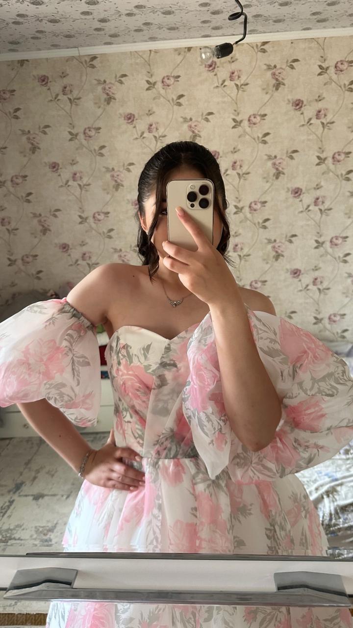 Пышное вечернее платье