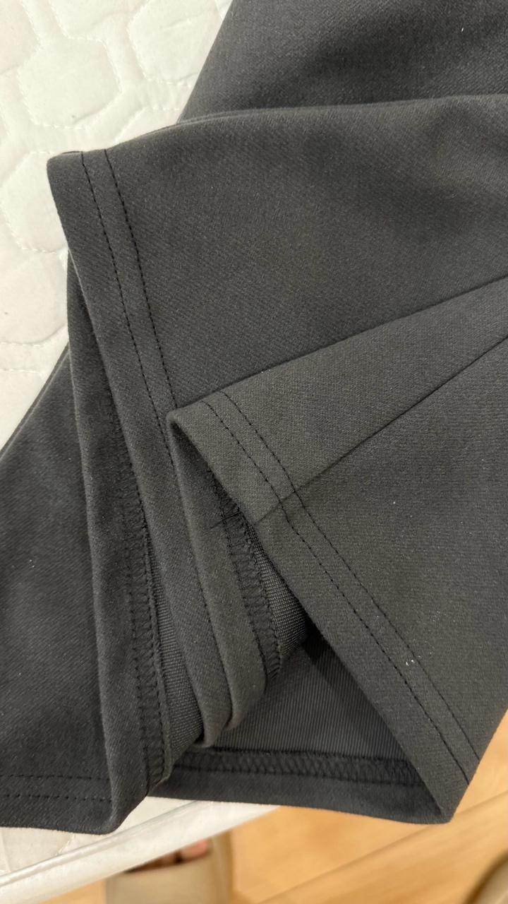 Абсолютно новые серые шорты из Пиндодо