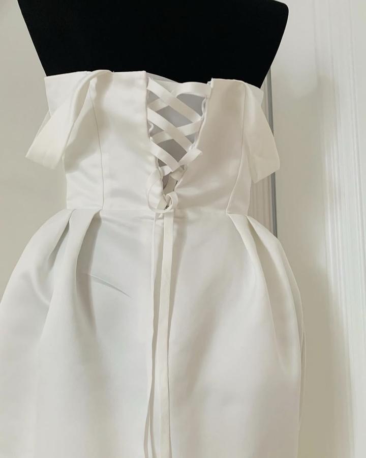 Платье атласное