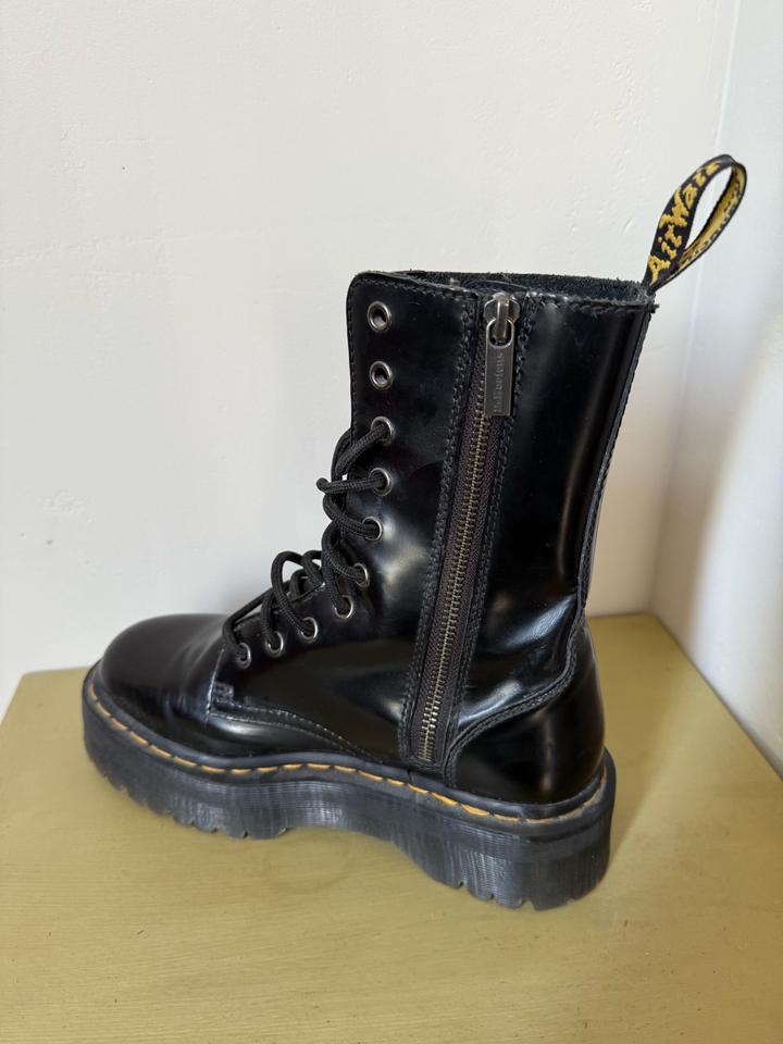 Ботинки Dr. Martens