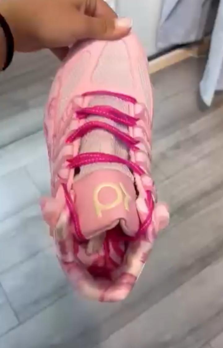 Nike Kd 18 нежно розовые