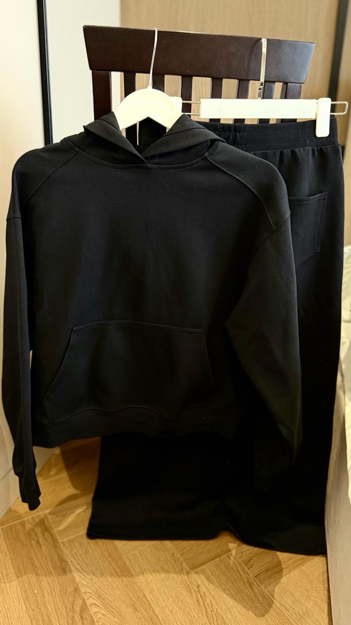 Двойка худи и юбка maxmara