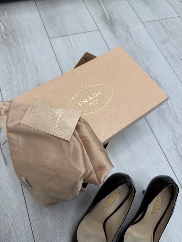 Туфли Prada оригинал 36 размер