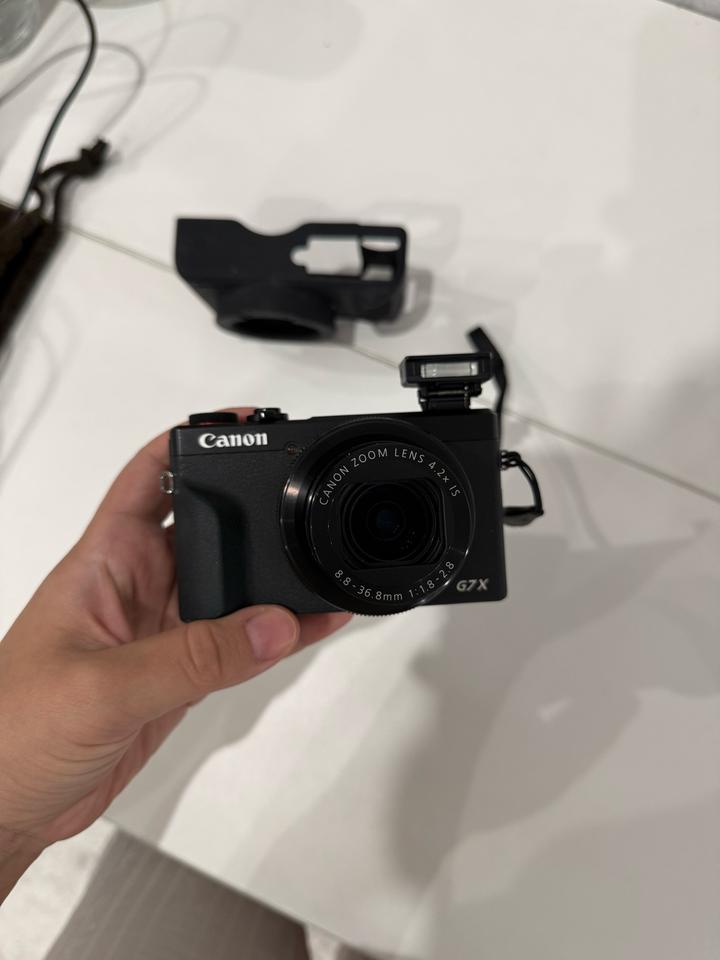 Canon G7X mark3